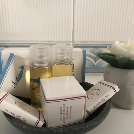 De Charme (adults Only) فندق تيرانا