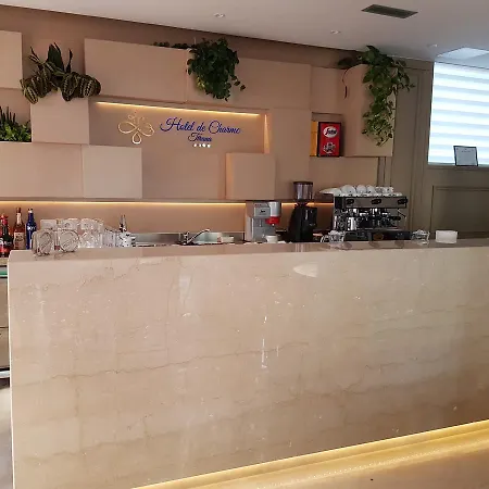 De Charme (adults Only)